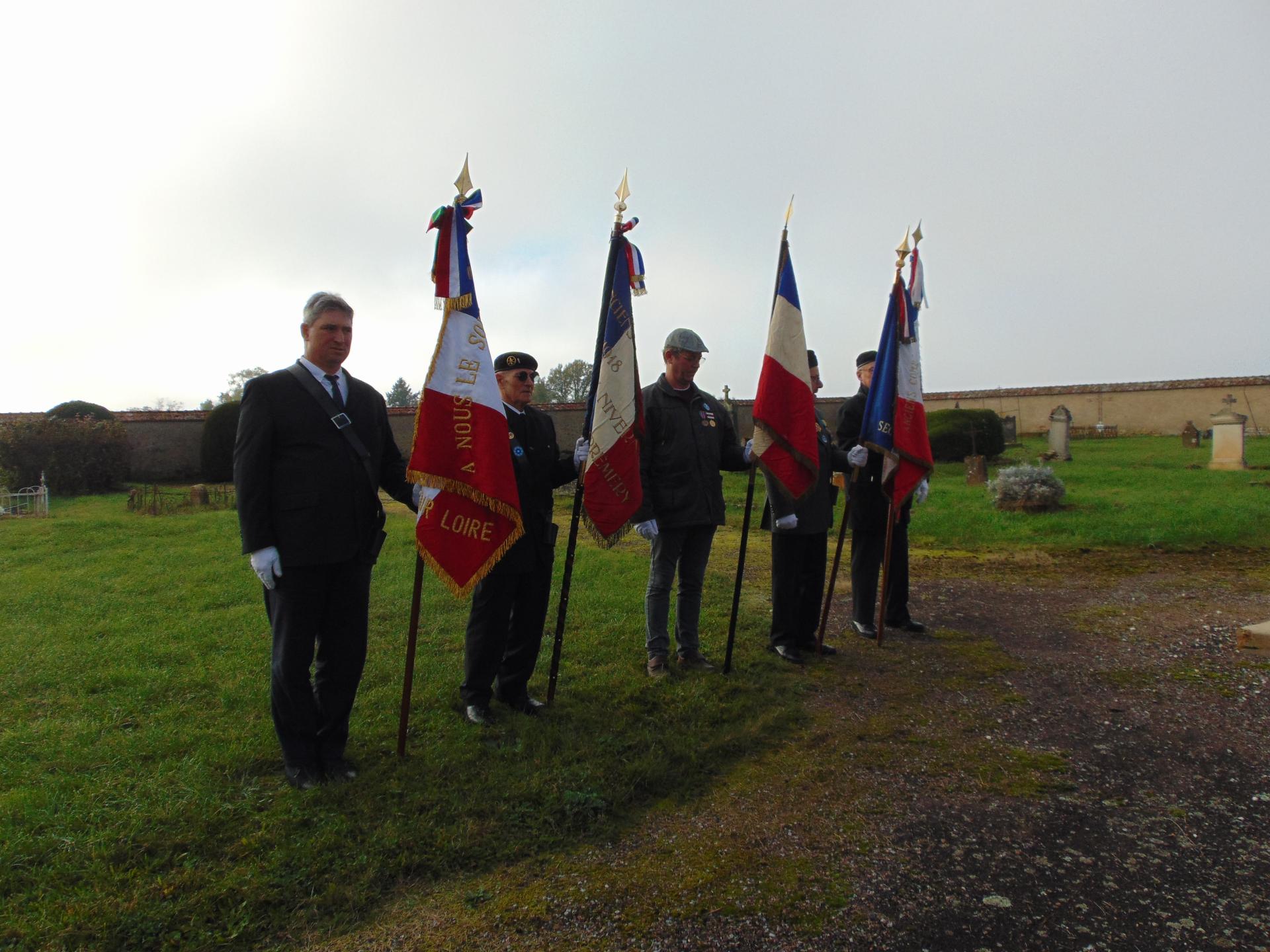 Portes drapeaux